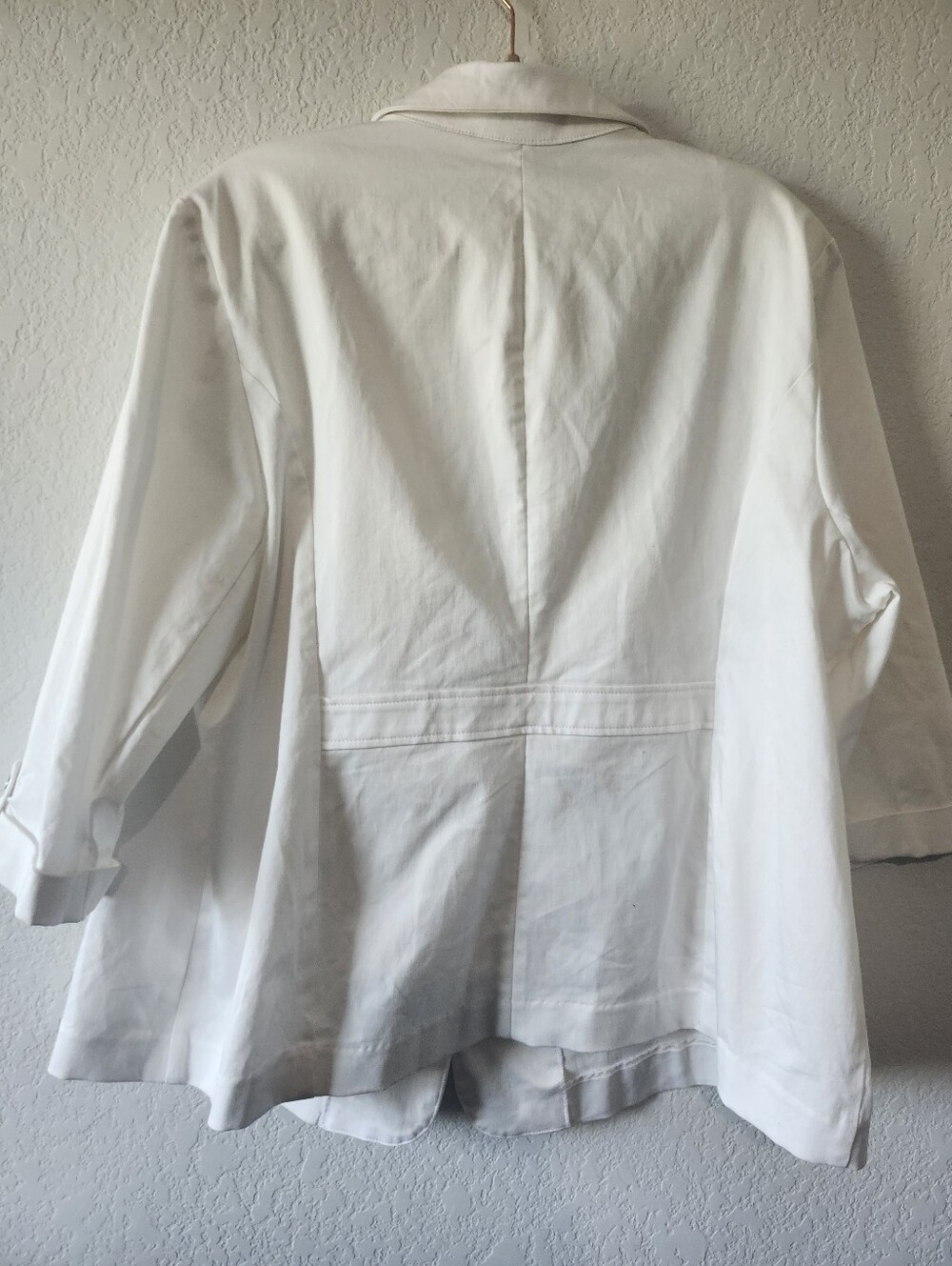 Avenue Size 26 White 3/4 Sleeve 2-button Blazer - Picture 2 of 6